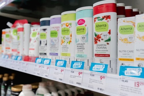 Polacy najchętniej planują zakupy w Rossmannie